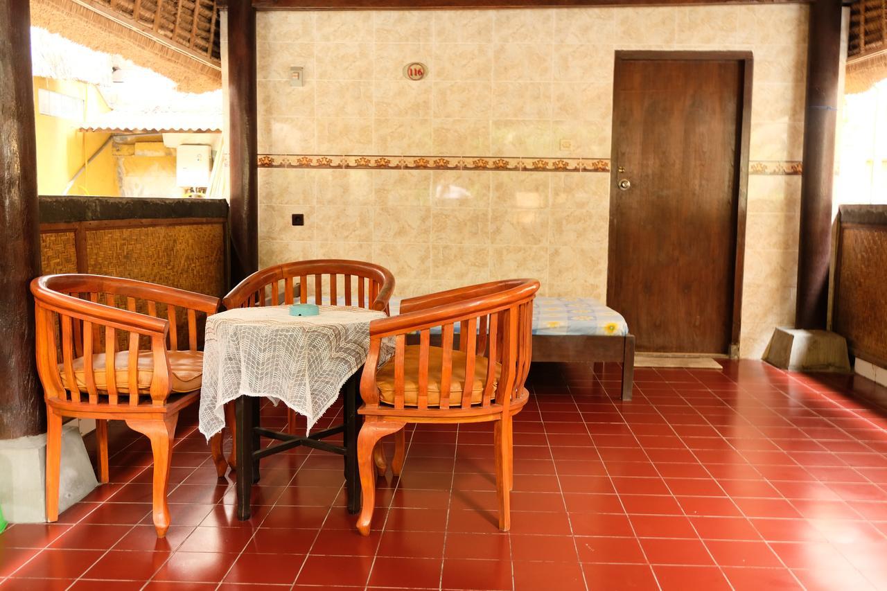 Kerti Beach Bungalow And Restaurant Padangbai (Bali) Exterior foto